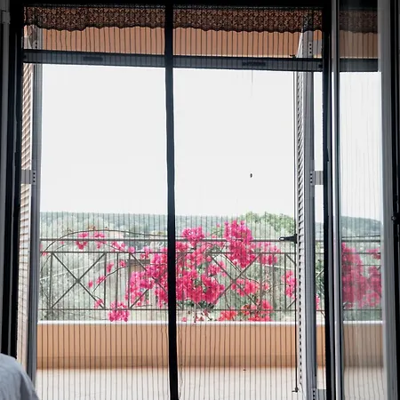 Discover Evia - With Private Jacuzzi * Alivérion