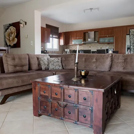 Discover Evia - With Private Jacuzzi * Alivérion