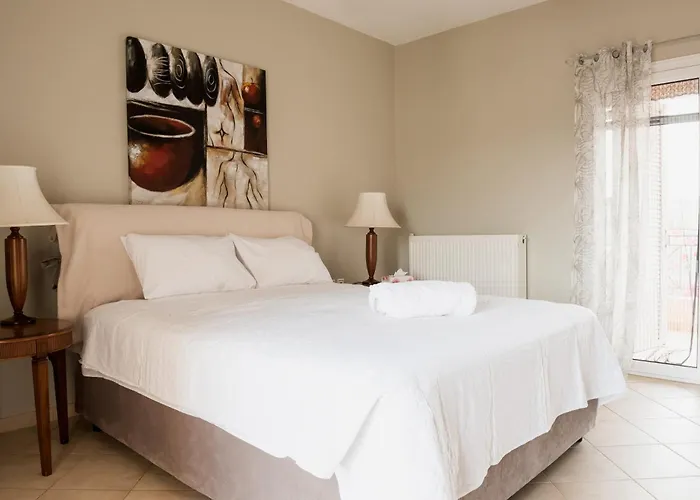 Discover Evia - With Private Jacuzzi *