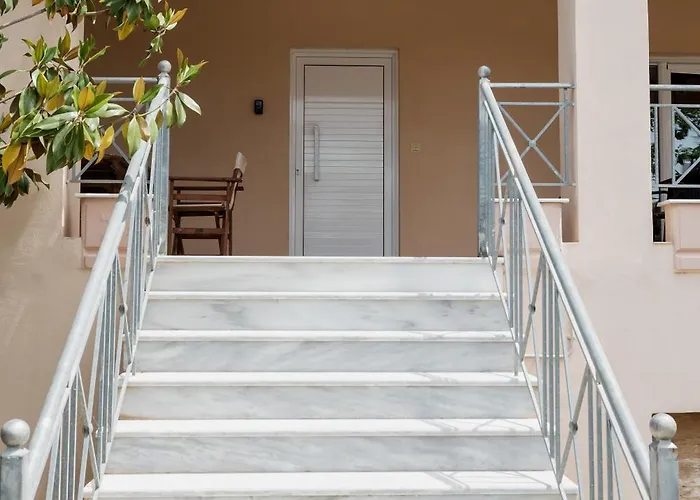 Discover Evia - With Private Jacuzzi * Αλιβέρι